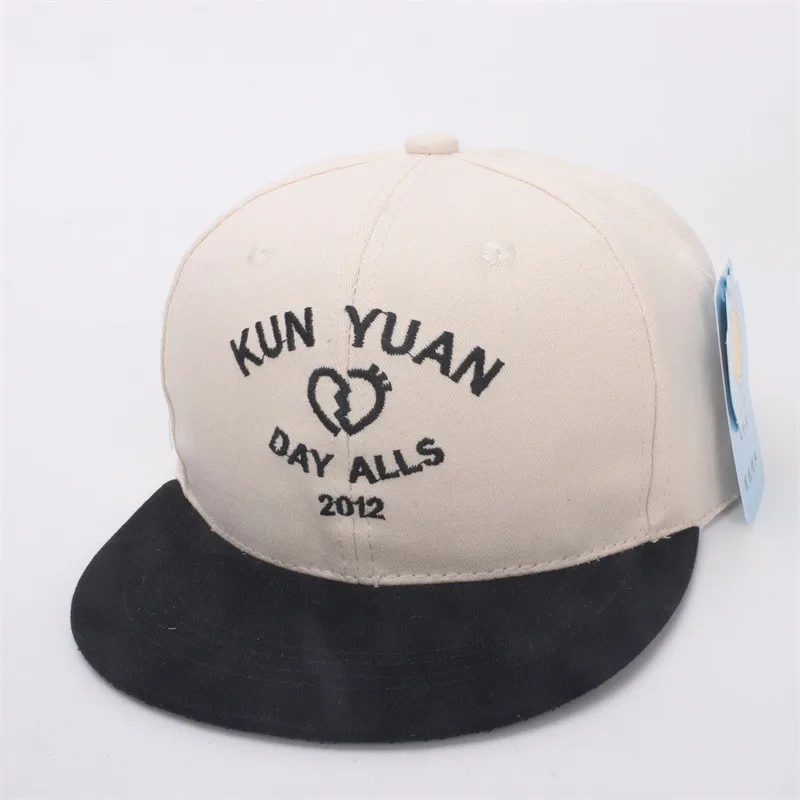 2024 New Kids Baseball Cap Fashion Letters Boy Girl Snapback Hip Hop Cap Baby Adjustable Sun Hat 2-8Y