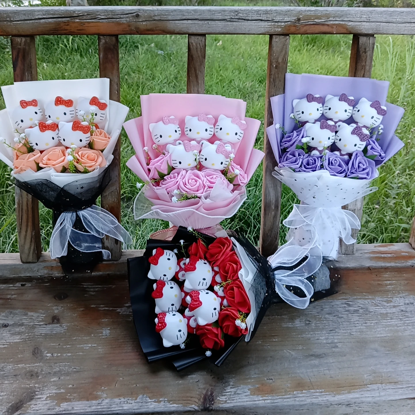 Hello Kitty Plüschstrauß mit Rose Kawaii Anime Flauschige Plüschpuppe Weihnachten Valentinstag Urlaub Geburtstagsgeschenk