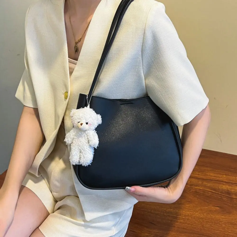 Popular Korean Style PU Leather Shoulder Bag Solid Color Soft Tote Bag with Bear Pendant Large Capacity Handbag Commuting
