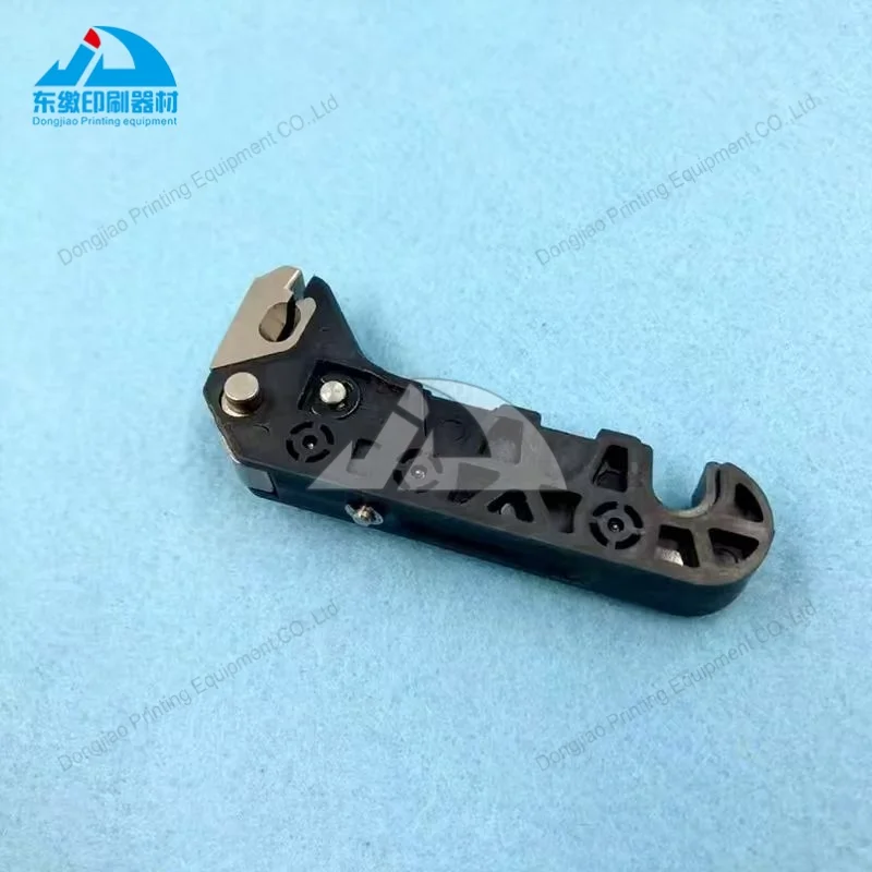 

1 Piece Hohner 43/6 Hohner Stitching Head Replacement Spare Parts Former for Hohner Stitching Head Made in China