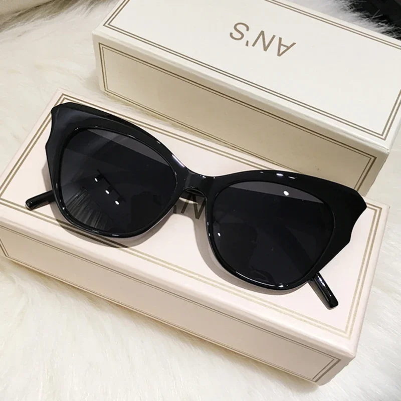 New Fashion Cat Eye Sunglasses Women Brand Designer Sun Glasses Female Personality Triangle Cateye Vintage Oculos De Sol