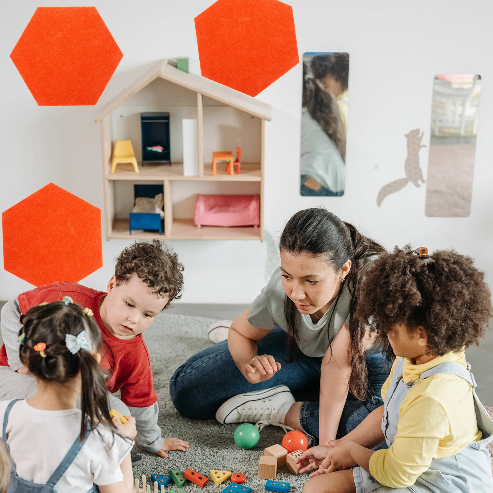 12Pcs Hexagonal Felt Boards Wall Decorative Tiles for Photo Display Message Board Soundproofing Mat Bulletin Wall Sticker