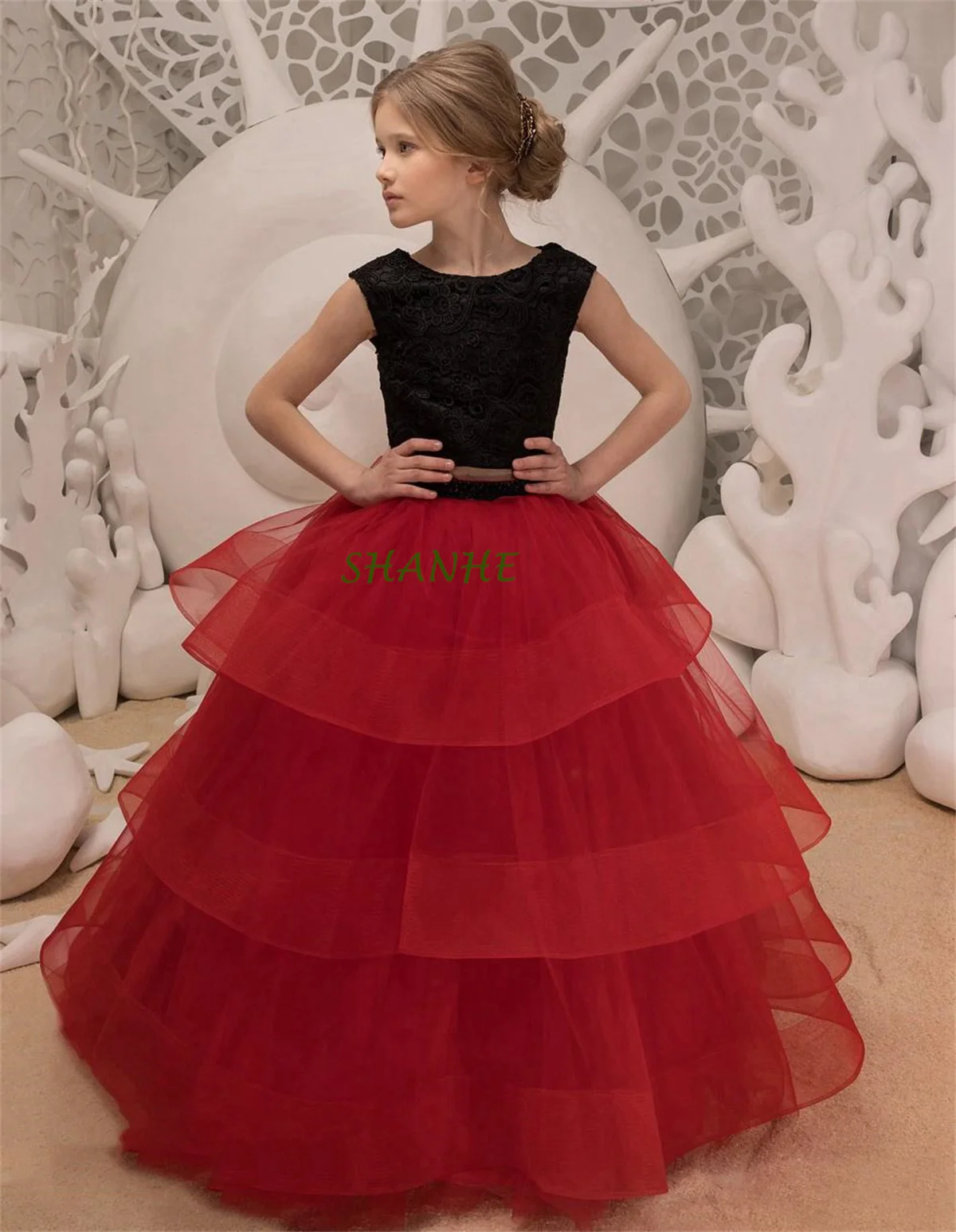 Lovely Princess Ball Gown Kids Pageant Dress with Black Jacket and Open Back Details for Girls