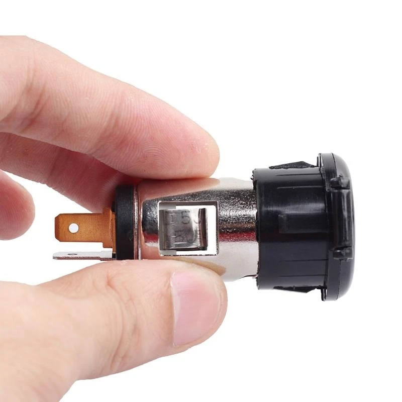 

A70F 12V 120W Universal Car Boat Tractor Cigarette Power Socket Outlet Plug