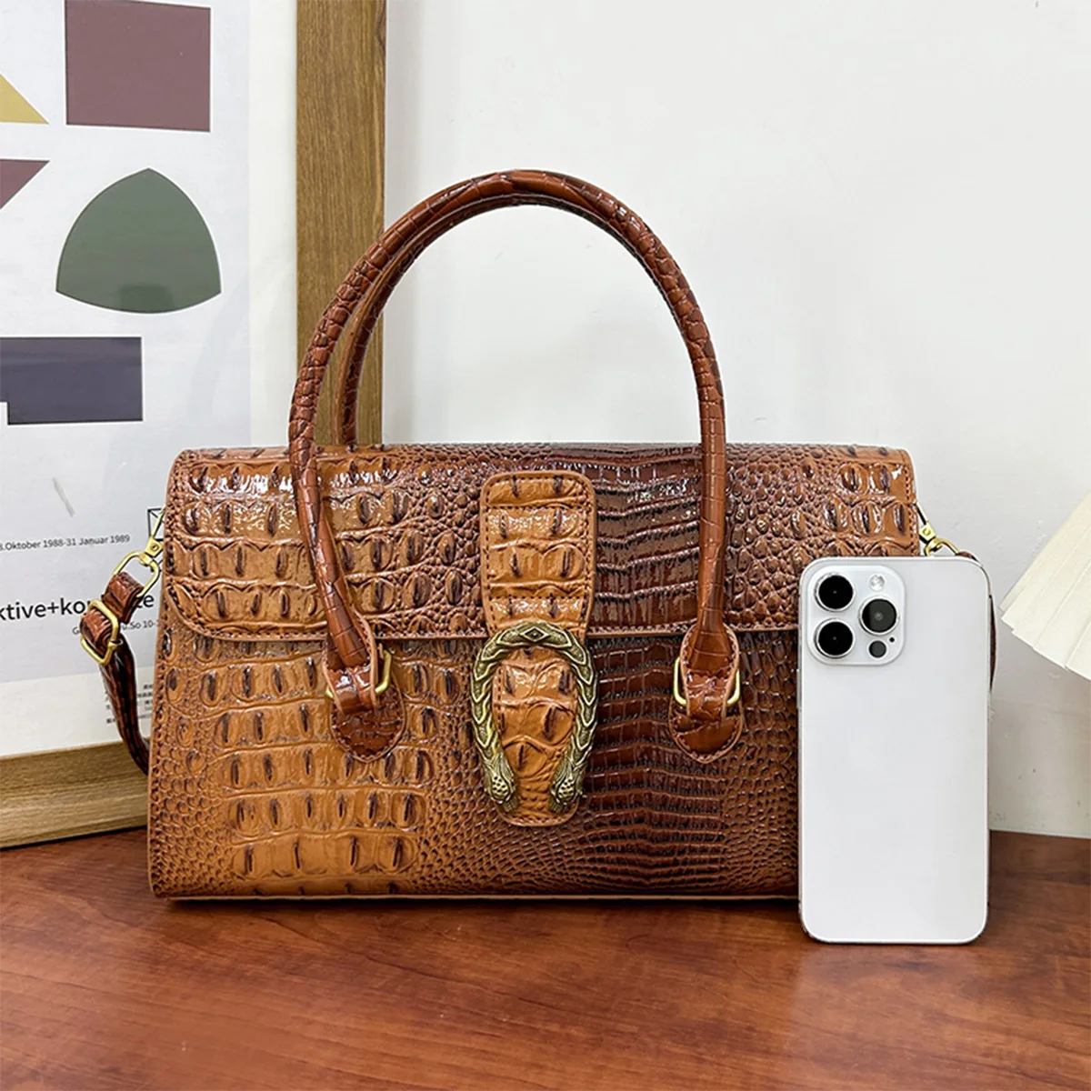 

Multifunction Vintage Crocodile Embossed Shoulder Bag Inverted U Metal Clasp Large Capacity PU Magnetic Flap Adjustable Strap