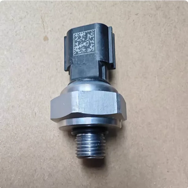 

019CHA-1504210 Оригинальный датчик давления трансмиссионного масла для Chery Tiggo 3 Tiggo 5 Tiggo 7 Arrizo 5 7 GX A3 E5 G3