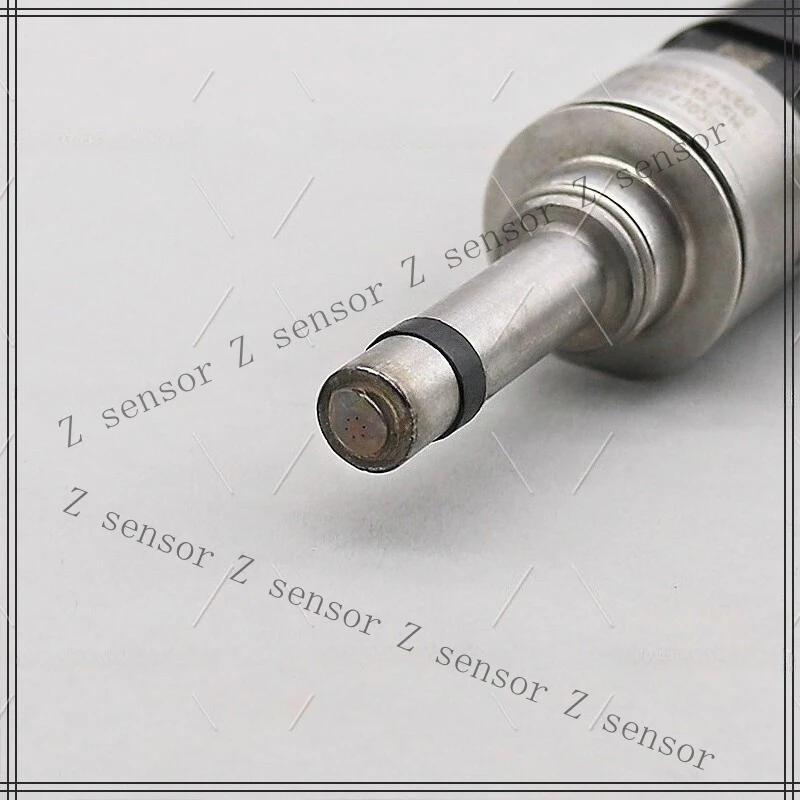AAA+ New Set of 4PCS Fuel injectors for Mercedes-Benz  A2820701000