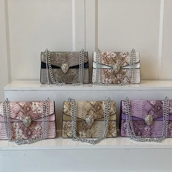 

Luxury Shopper Solid Color Commuter Bag For Women Elegant Designer Paris Fashion Large Capacity Practical Leather Diaper Bags