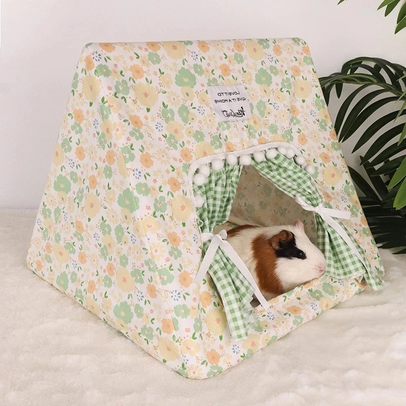 

Small Pet Tent Hideout House Bottomless Cozy Sleeping Tent for Rabbits Guinea Pig with Cute Curtains Floral Print Hamster Cage