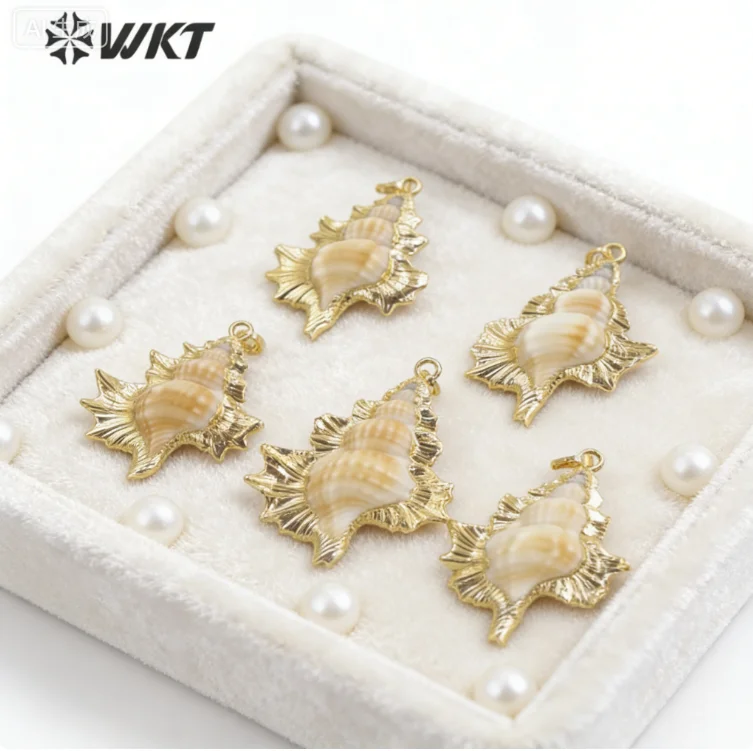 WT-JP352 New Arrival Lovely Shape Sea Snail Yellow Brass Embroider Trumpet Shell Pendant For DIY Chain ACC