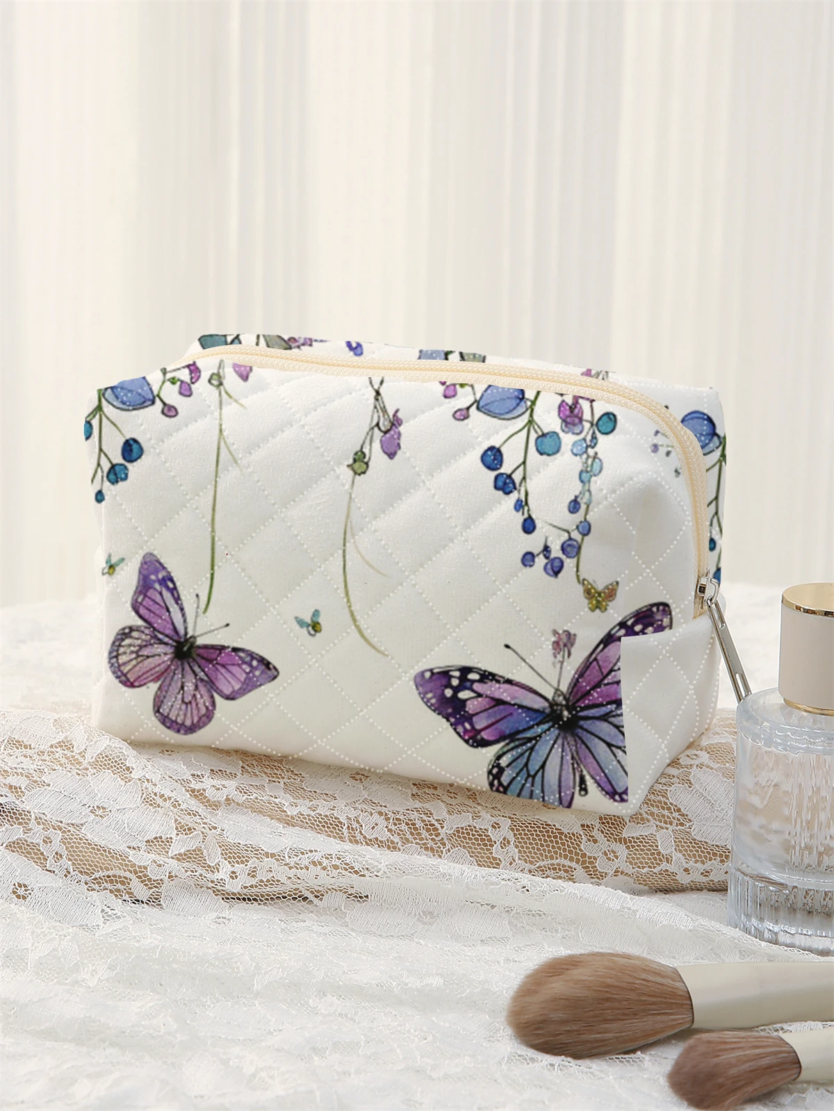 1 Set Portable Makeup Bag, Large Capacity Design, Easily Accommodate Your Cosmetics, Lightweight And Portable For Storing Cosmet
