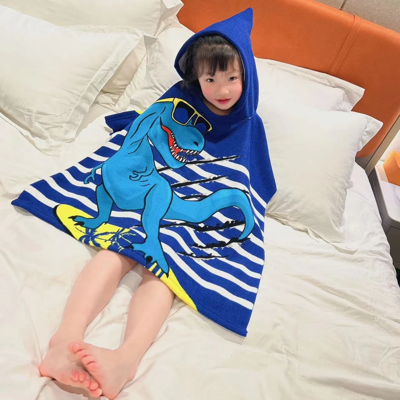 Baby Bath Towel Kids Beach Towel with Hood Boys Girls Hooded Towels Absorbent Bath Robe for Baby Infant Hooded Cloak