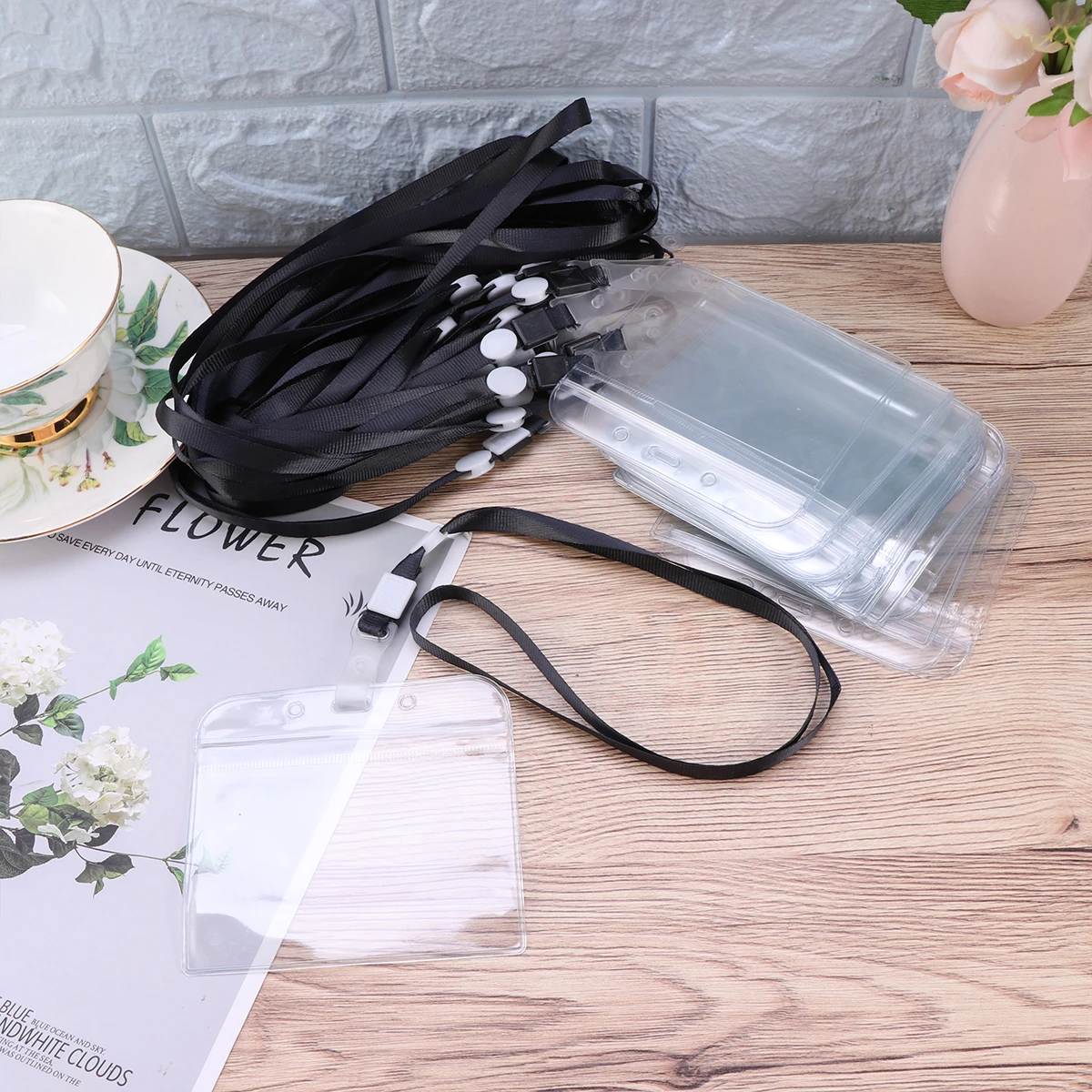 

20Pcs Clear Pvc Waterproof Id Badge Holder Transparent Card Protector for Conference Exhibition Event Workplace