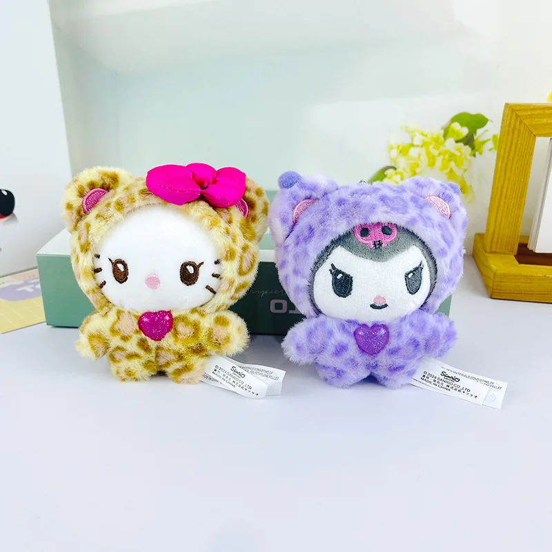 日本サンリオヒョウシリーズぬいぐるみ漫画シナモロールバックパックペンダントかわいいハローキティキーホルダー子供のギフト