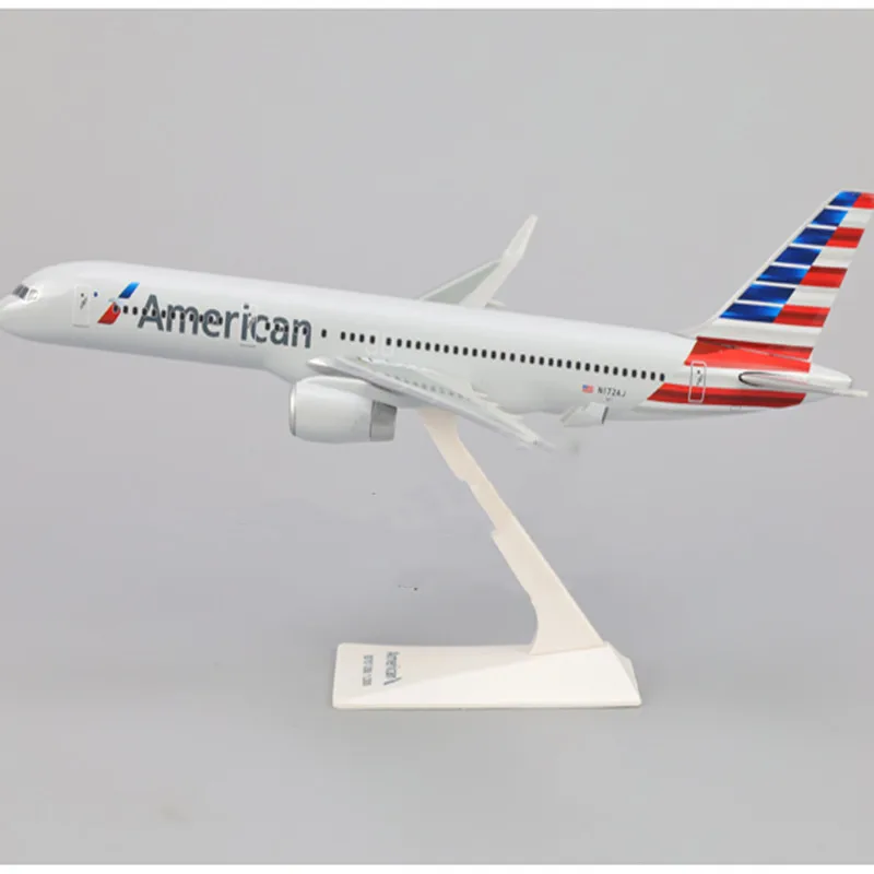 New 23cm American Airlines American Boeing B757-200 N172AJ Plastic Assembled Aircraft Model Plane Model for Collector