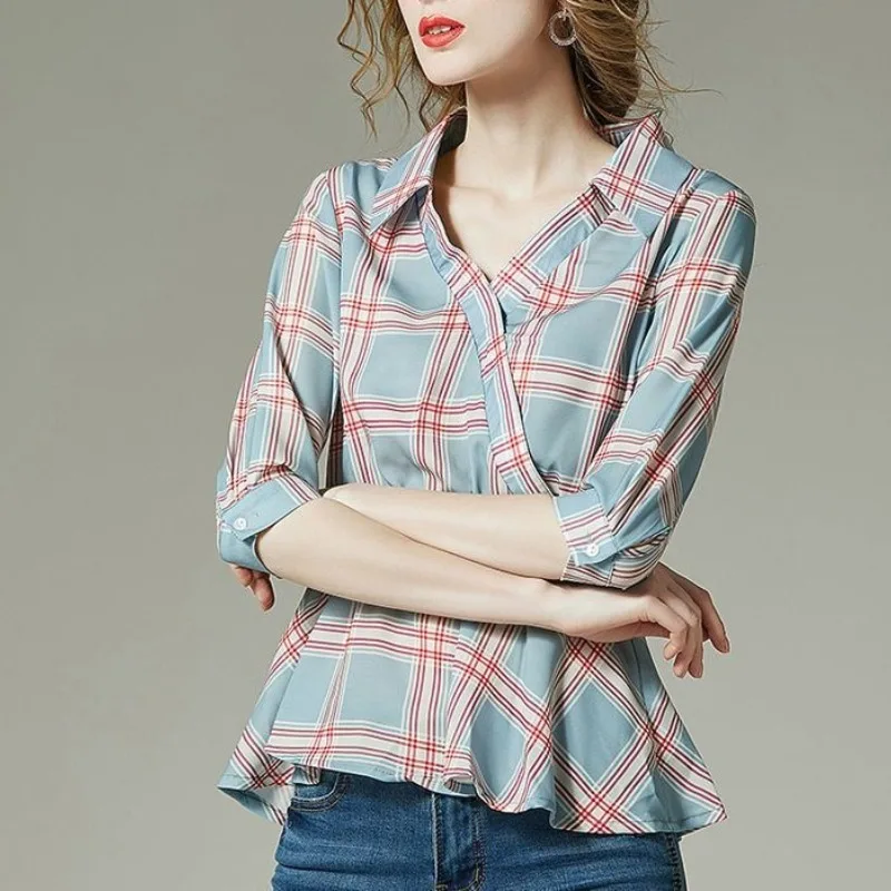 

Spring Summer Women's Pullover Striped V-Neck Half Sleeve Plaid Button T-shirt Office Lady Flattering Vintage Stylish Tops