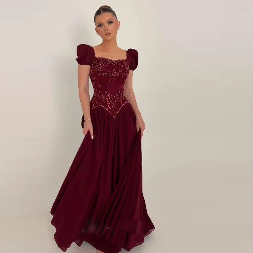 

Индивидуальное вечернее платье с вышивкой бисером и рукавами-крылышками, фасон А-силуэт, с вырезом «сердечко», винно-красное, для гостей на арабскую свадьбу