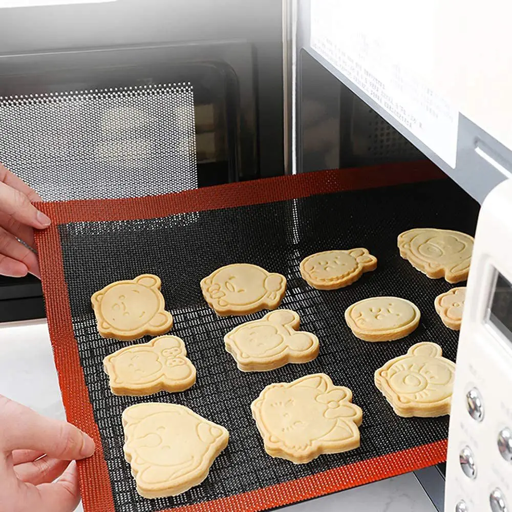 Perforated Silicone Baking Mat Non-Stick Oven Sheet Liner Bakery Tool For Cookie /Bread/ Macaroon Kitchen Bakeware Accessories