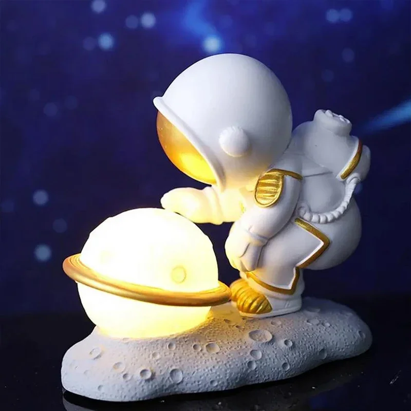 Astronaut Night Light Baby Sleeping Bedside Night Lamp Resin Cartoon LED Night Lamp Soft Lighting Table Lamp Birthday Gift