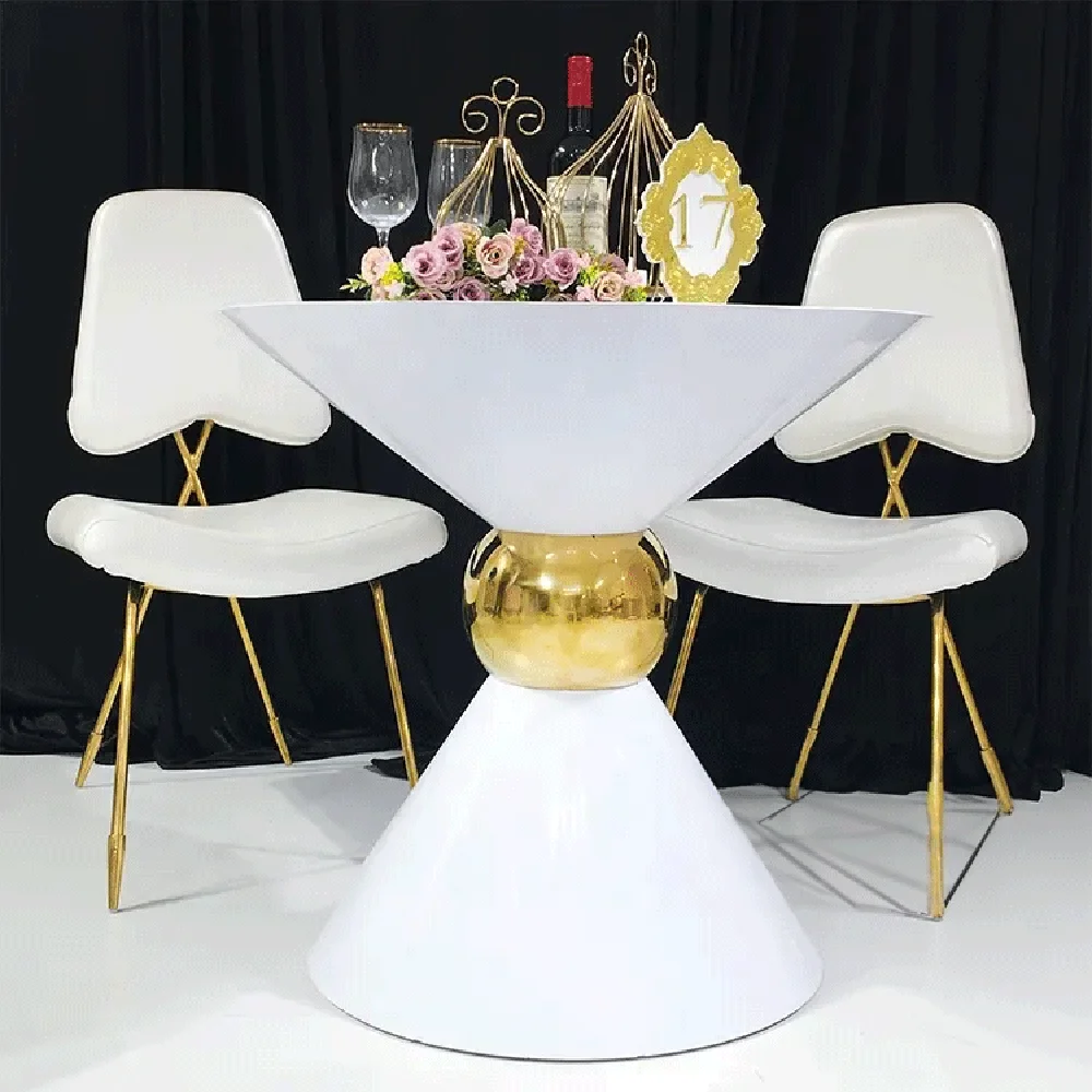 

High Qulality gold stainless steel frame glass top round tables dining cake table for wedding events