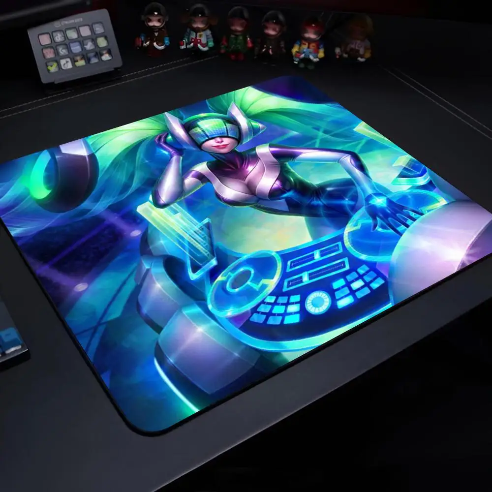 Sona Soraka Swain Mouse Pad Gaming Laptops Keyboard Mat Deskmat Pc Accessories Desk Protector Mousepad Gamer Mats Anime Mause Pa