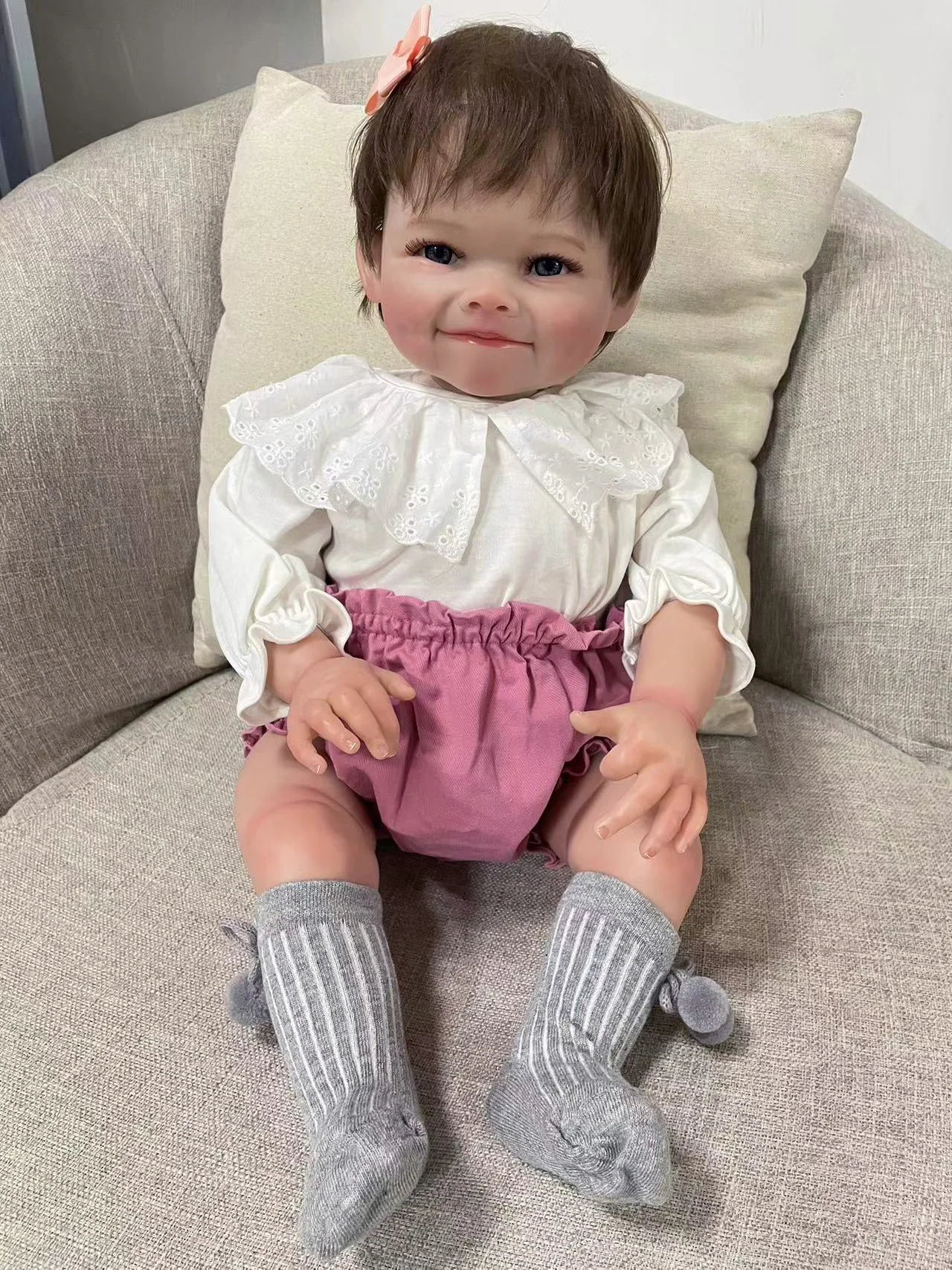 Raya Miękka Lalka Reborn dla Dziewczynki, Ciało z Miękkiego Materiału, 24 cale, Wielowarstwowa Malowana Skóra 3D z Widocznymi Żyłkami, Włosy Wszywane Ręcznie