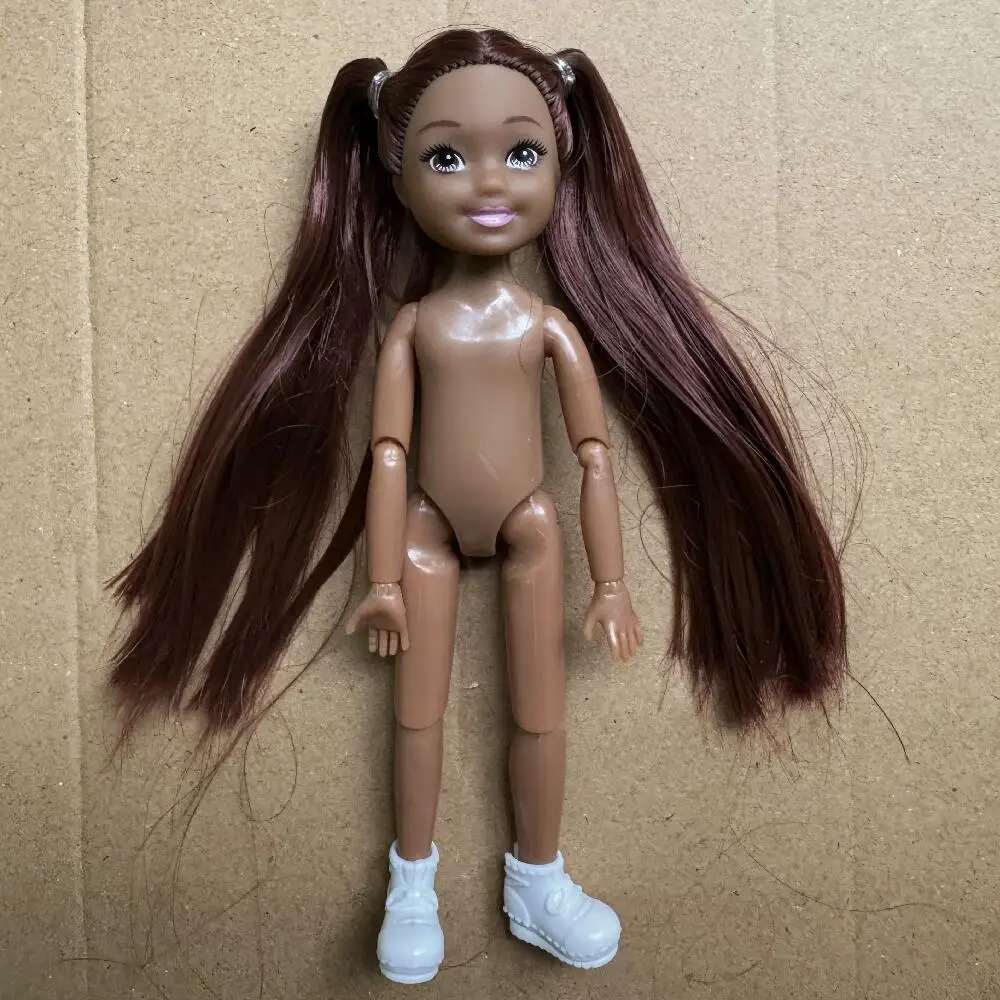 14 ซม.Little Kelly ข้อต่อเคลื่อนย้ายได้ 5 นิ้วชายหญิง Dark ธรรมดาผิว Naked Body Reborn Bjd 1/12 ของเล่นสีขาวสีบลอนด์ผมสีดํา