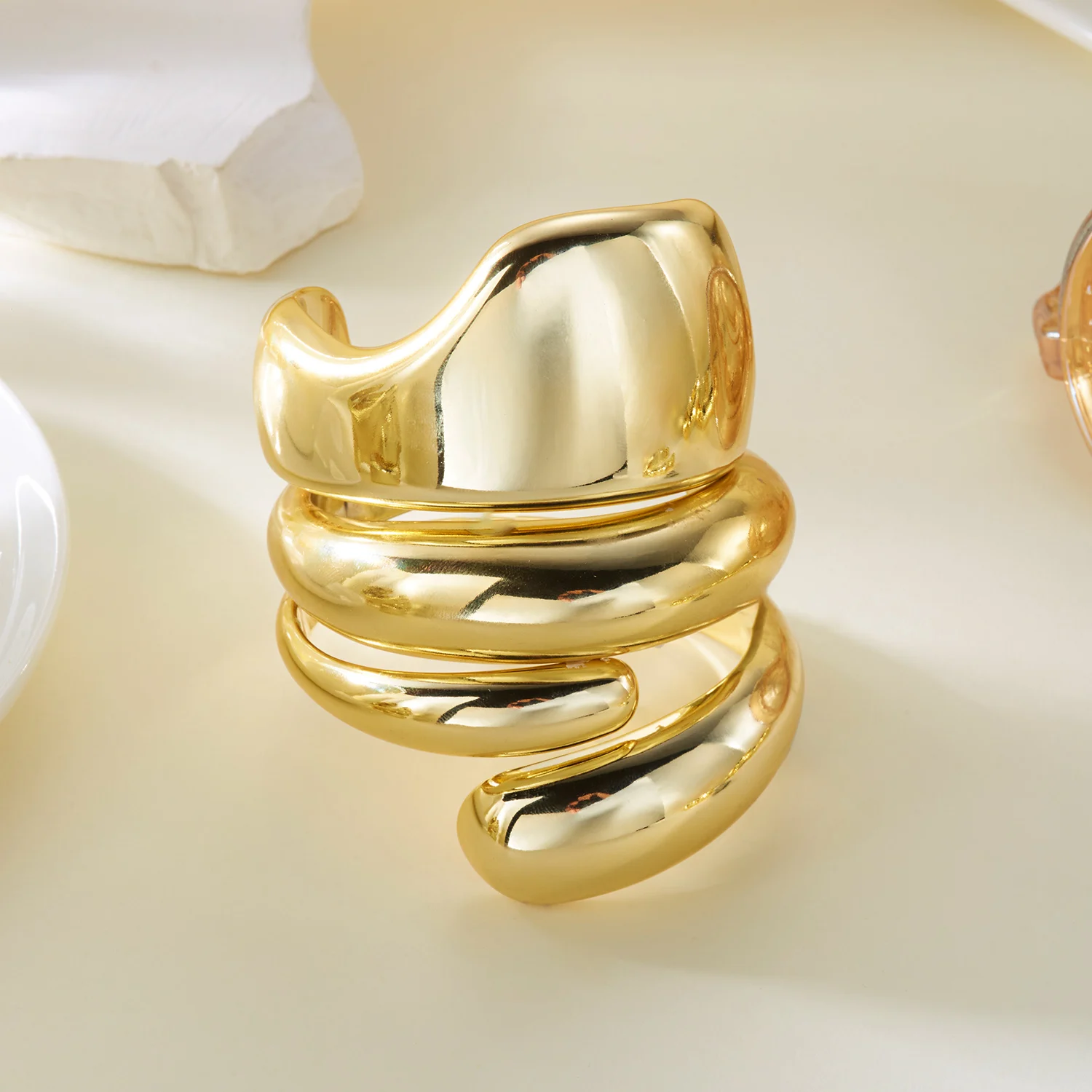 3PCS Übertriebene Acryl Unregelmäßige Manschette Armbänder für Frauen Punk Geometrische Breite Chunky Offene Armbänder Set Täglichen Party Schmuck – Detail 5