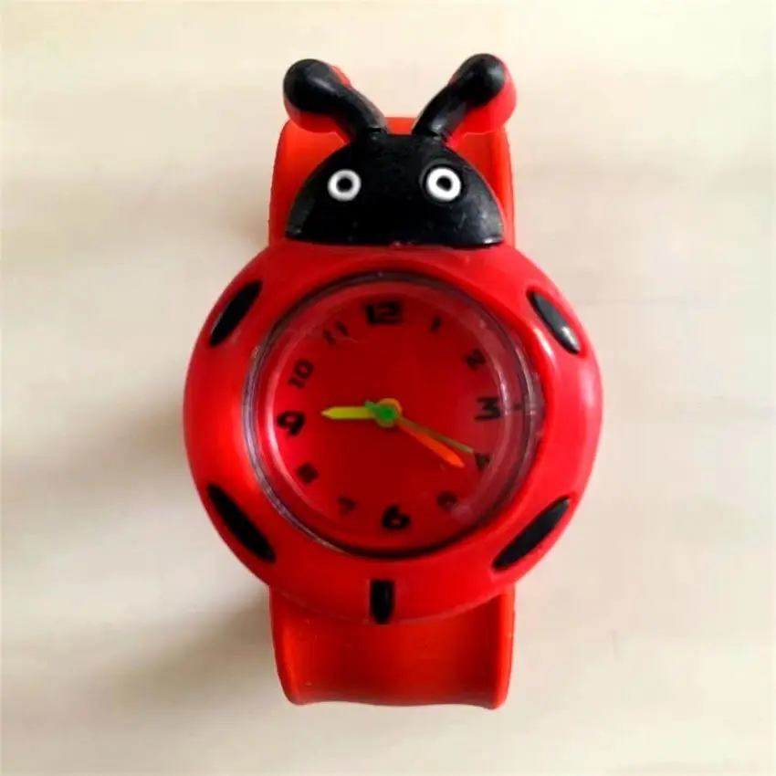 30 Cartoon Styles Children Watches Colorful Bend Slap Strap Kids Watch Girl Boy Christmas Party Gift Clock Random Style Send