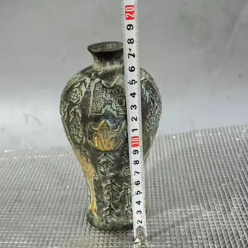 Antique Style Mythical Creature Qilin Old Vase Bronze Ornament Antique Qianlong Era Bottle Home Office Decoration Craft