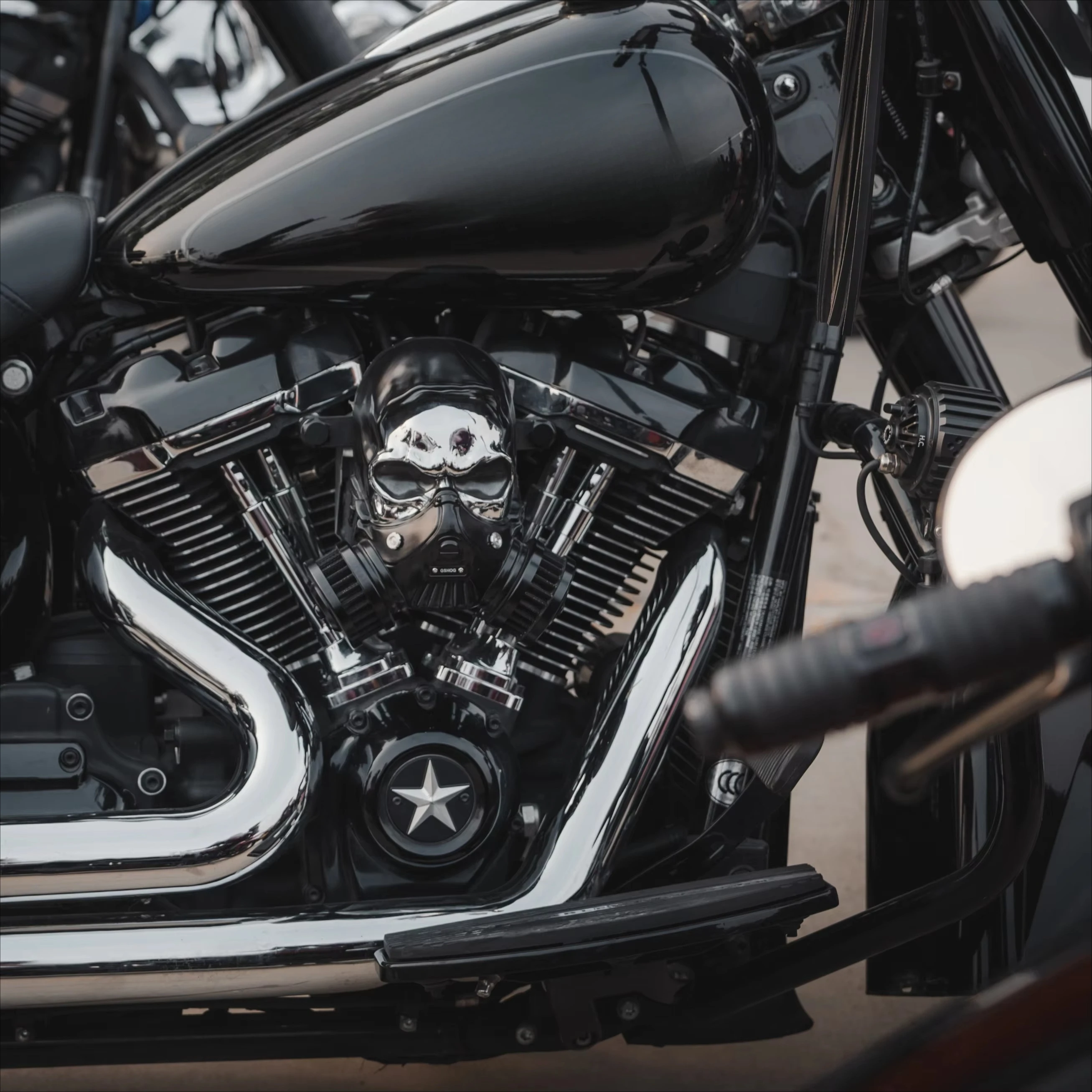 Skull Aluminum-Magnesium Alloy Retro Motorcycle Modified Air Filter Assy Cleaner Kit HD 2018-Later Softail 2017-Later Touring
