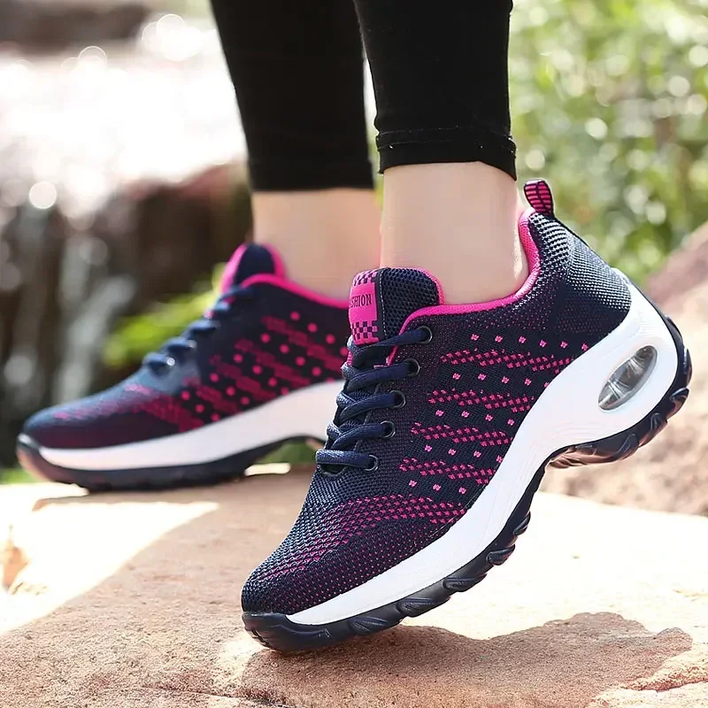 Walking Shoes  New Women Breathable Casual Shoes Outdoor Light Weight Frenulum Casual Walking Platform Ladies Sneakers Black