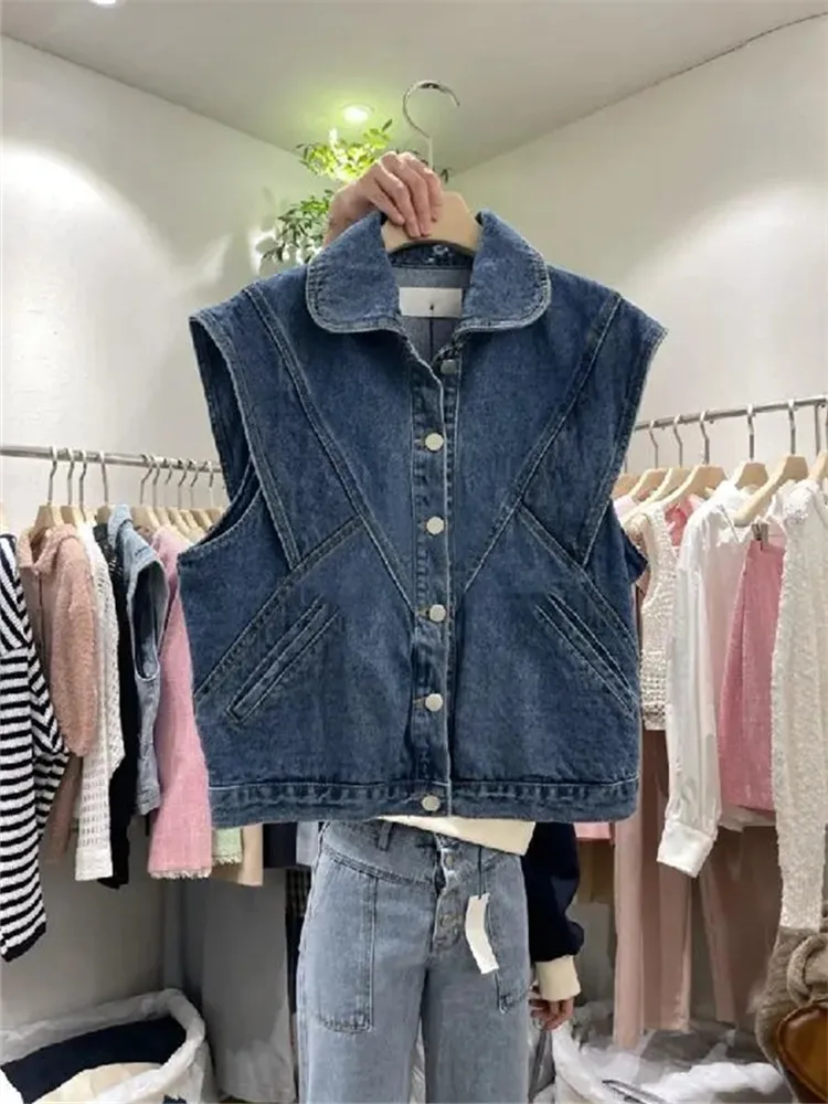 Women Denim Vest Chic Lapel Casual Button Sleeveless Jean Coat Female Solid Color Temperament Tank Top Vintage Fashion Waistcoat