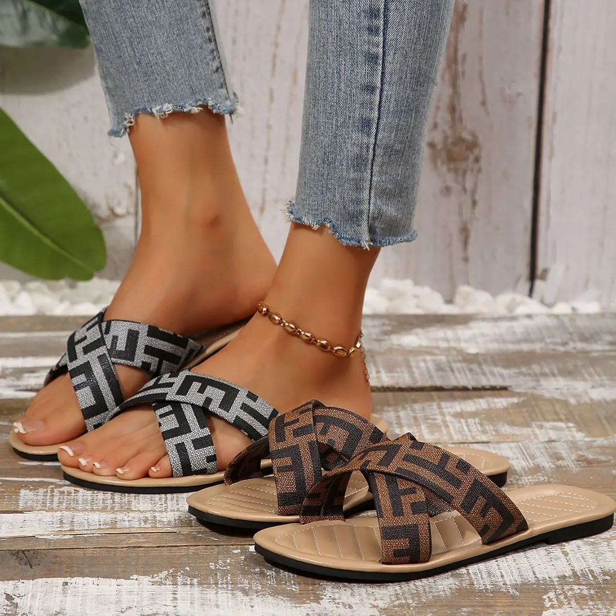 

Женские шлепанцы с роскошным узором, модные летние кофейно-серые уличные элегантные сексуальные повседневные туфли на плоской подошве, офисное вечернее платье 2025 года, светлое