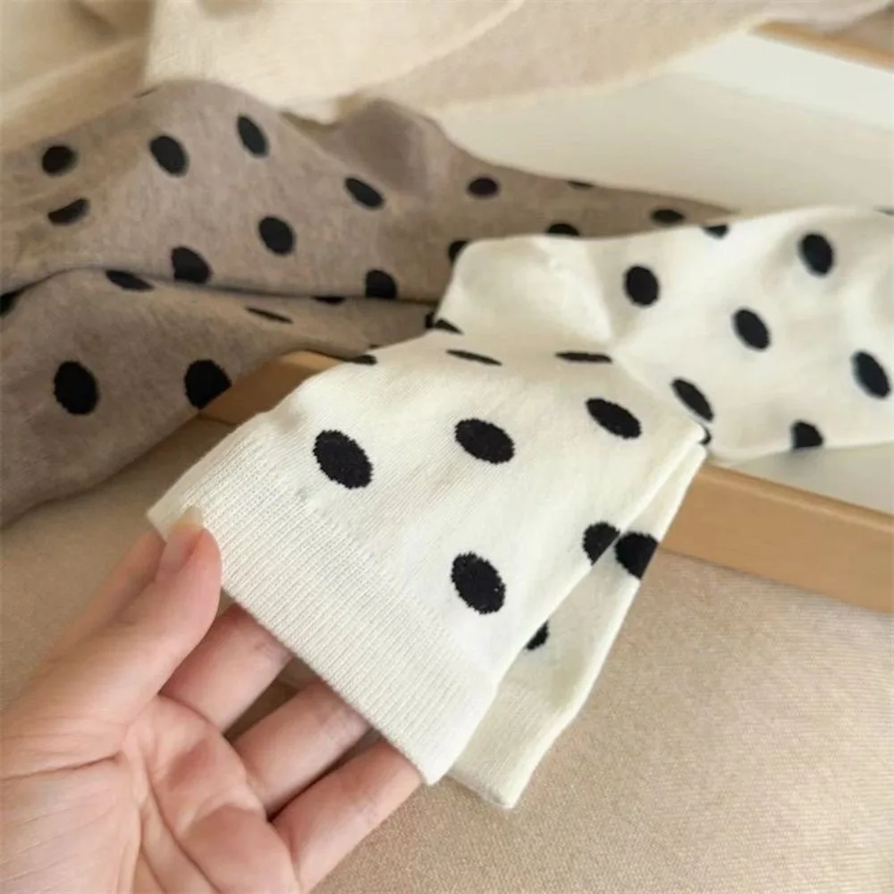Soft Thick Mid-Calf Crew Socks Mid-Calf Length Versatile Design Polka Dot Socks Polka Dot Pattern Warm Winter Socks