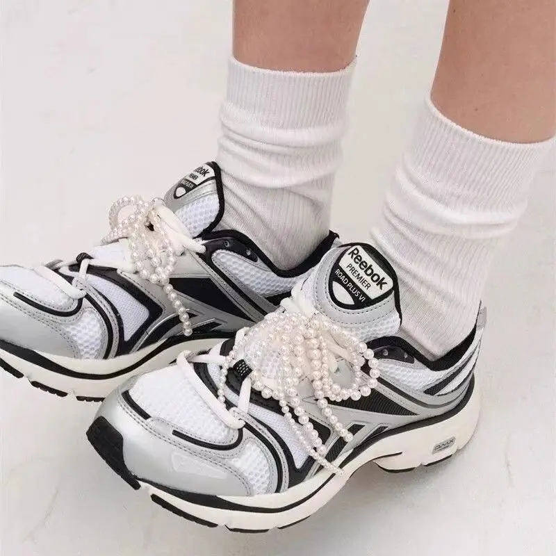 1 Pc Pearl Bow Shoe Buckle Ornaments Men Women Personality Shoelace Buckle Silver White Decorative Pendant Shoelace Accessories