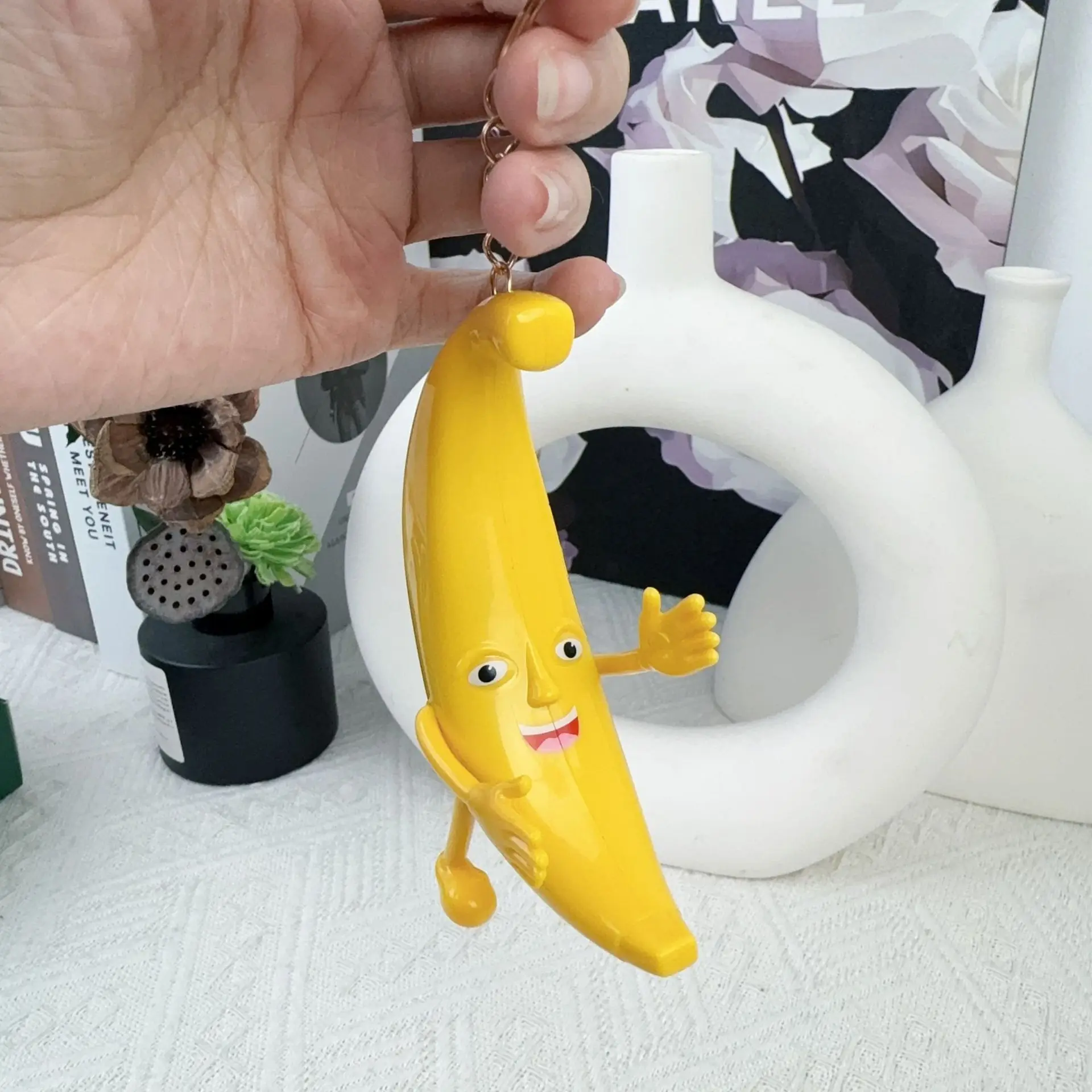 Novelty Sound Big Banana Toys Creative Joints Movable Big Banana Doll Keychain Pendant Funny Prank Gadgets Toys Gifts