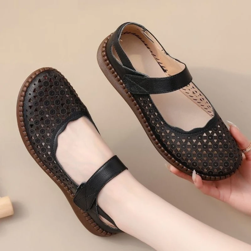 Women Sandals Summer Platform Breathable Shoes 2024 Year Leisure Mother Shoes Soft Bottom Fashion Platform Sandals Womens Shoes