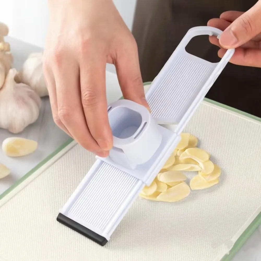 2 in 1 Garlic Slicer with Hand Protector Double-Sided Use Garlic Grinder Non-slip Base Manual Vegetable Shredder Home