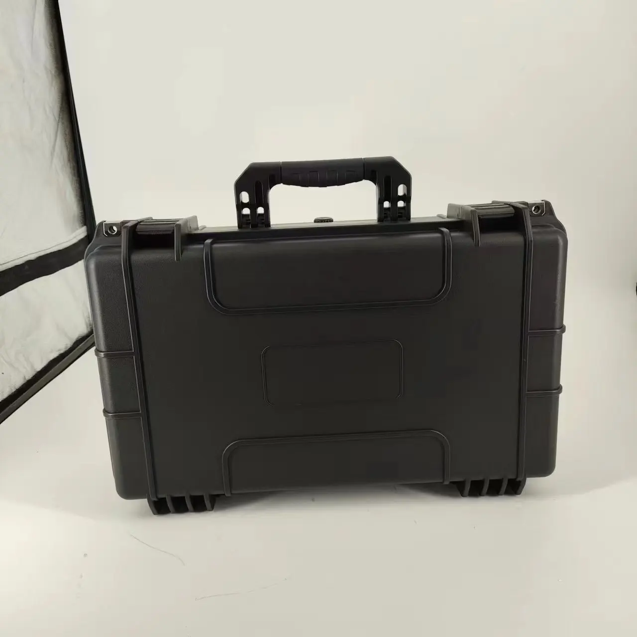 DPC112-9 Factory Price Hard Plastic Equipment Safety Carrying Waterproof Tool Case With Wheels And Tie Rods