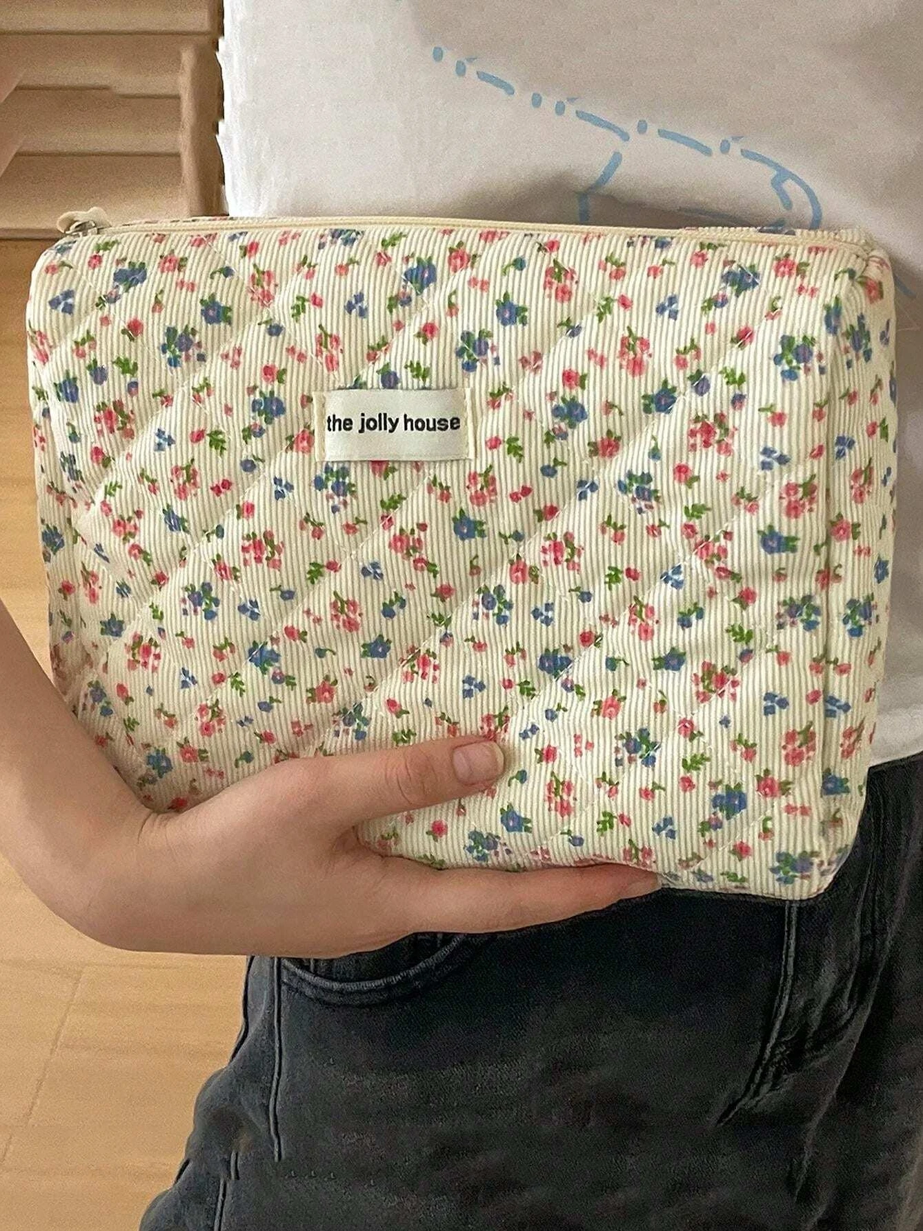 Lovely Floral Stitching Corduroy Cosmetic Bag For Storing Skin Care ltems Lipsticks Accessories Travel Necessity Birthday Gift