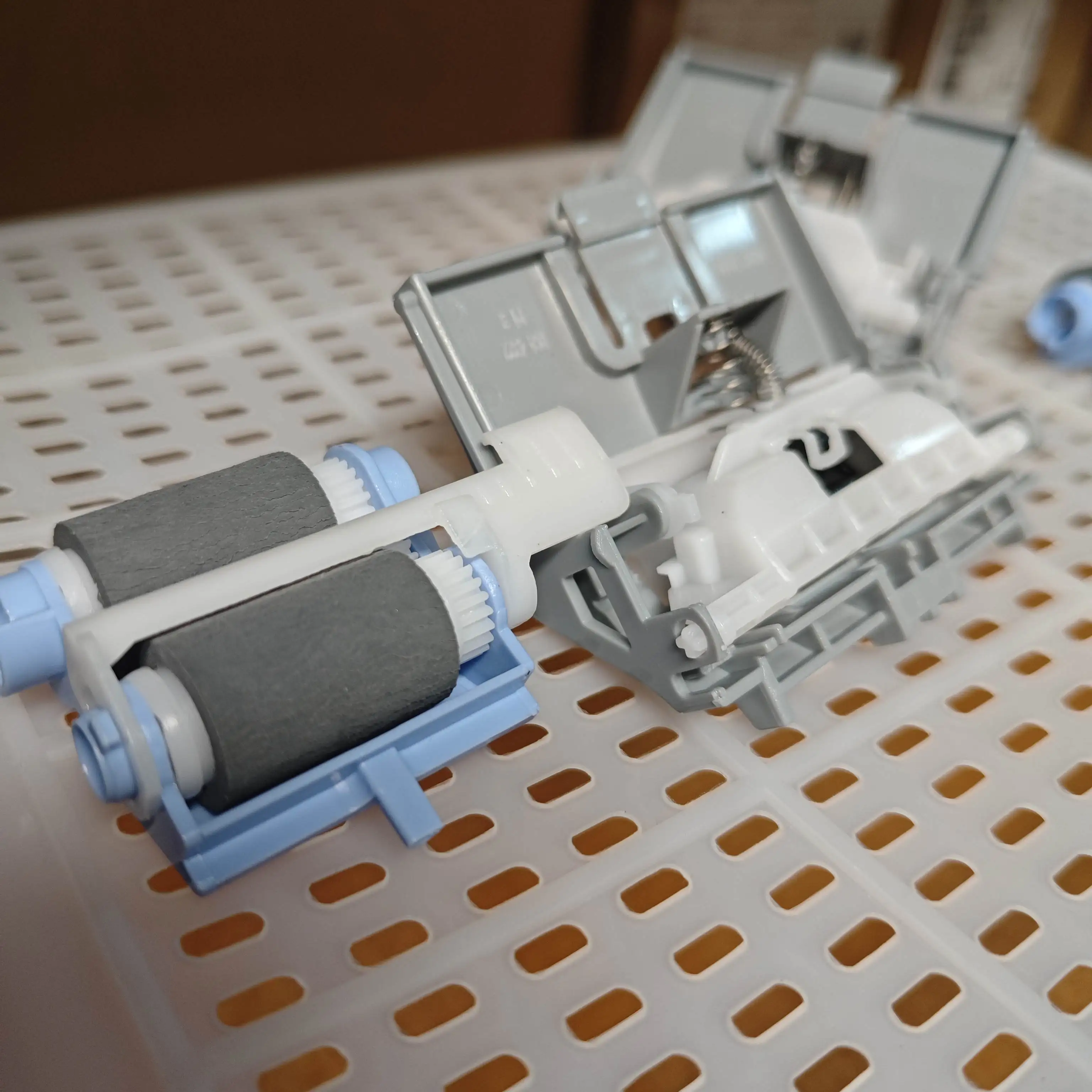 

10sets F2A68-67913 RM2-5752-000 Separation Pickup Roller for HP M501 M506 M507 M527 M528 for CANON D1620 D1650 LBP312