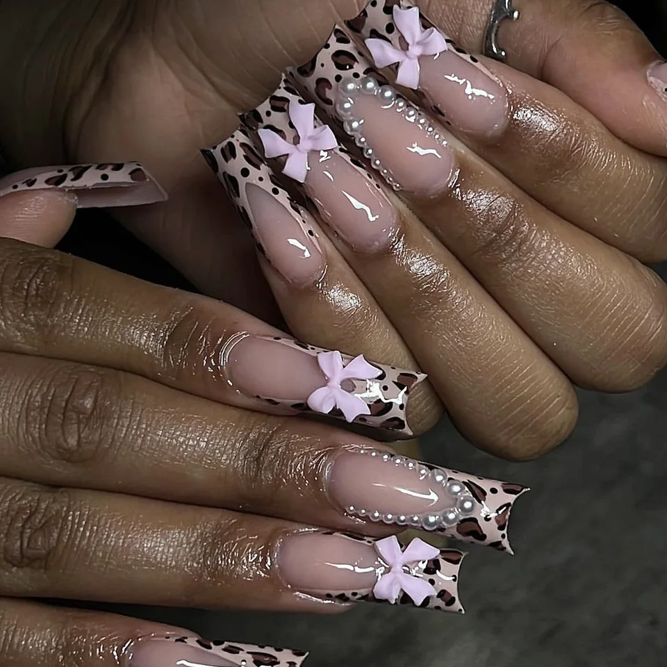 24 uñas postizas francesas con degradado negro y rosa, estilo Y2K, estampado de leopardo y lunares, cuadradas, con moño 3D, reutilizables 5