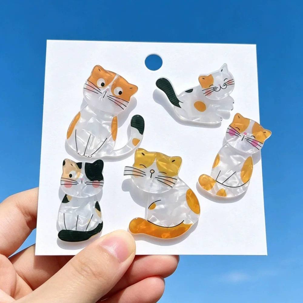 Cute Cartoon Calico Cat Brooch Pins, Multi-layer Acrylic HD Printed Kitten Lapel Badges, Lovely Animal Pins for Clothes Backpack