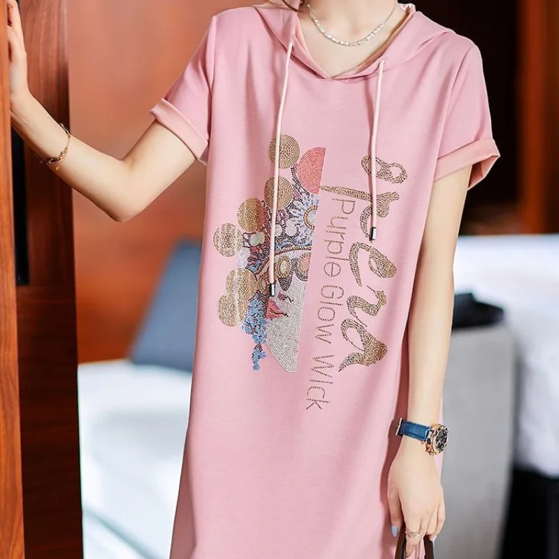 Eenvoud Casual zomer dames effen kleur capuchon diamanten mode Koreaanse veelzijdige split losse midi-jurk met korte mouwen