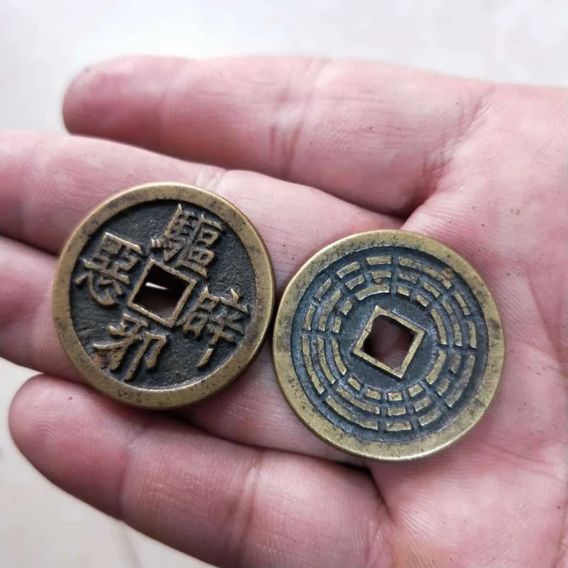 

Antique Crafts Wholesale Vintage Distressed Coins Copper Coins Brass Auspicious Coins One Piece Dropshipping