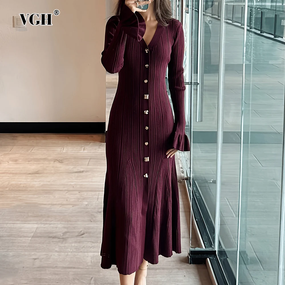 VGH فساتين محبوكة كلاسيكية على الطراز الفرنسي للنساء بياقة على شكل V وأكمام طويلة وخصر عالٍ فستان أنيق ثنيات موضة نسائية جديدة #1