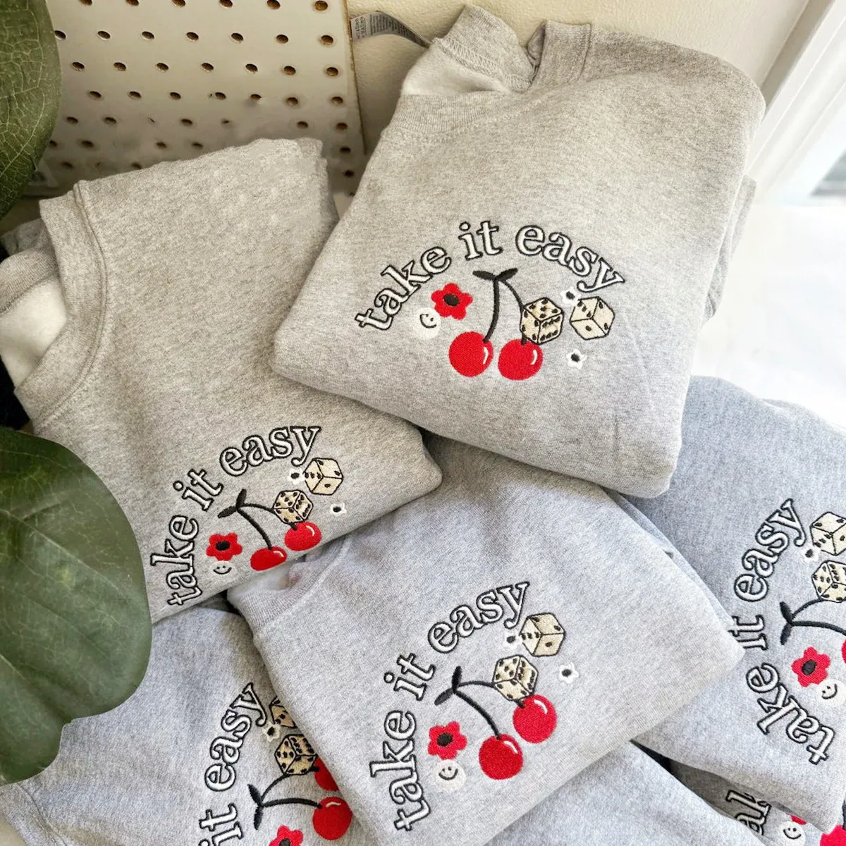 Take it Easy Cute Cherry Embroidered Gray Crewneck Sweatshirts Female Autumn Long Sleeve Loose Pullover Thick Fleece Jumpers