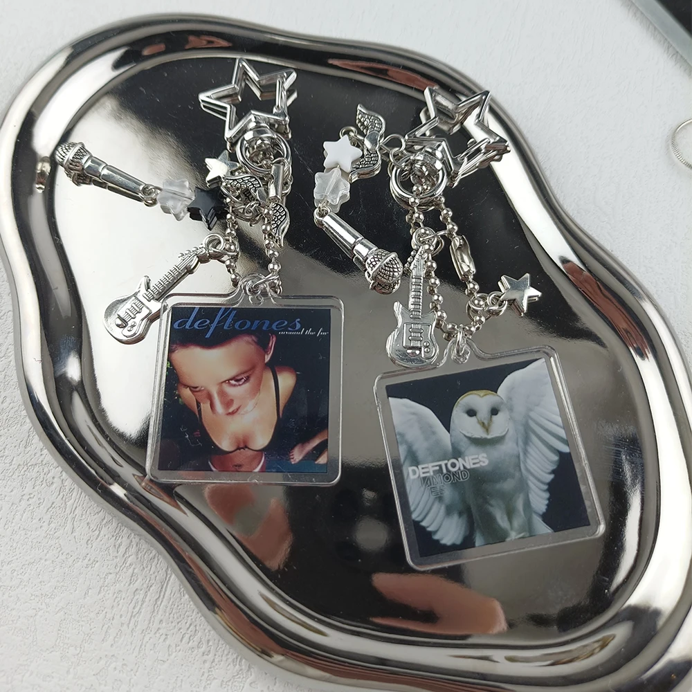2pcs Handmade Deftones Matching Phone Charms Guitar Microphone Pendant Keychains Stars Beaded Backpack Decoration Gifts