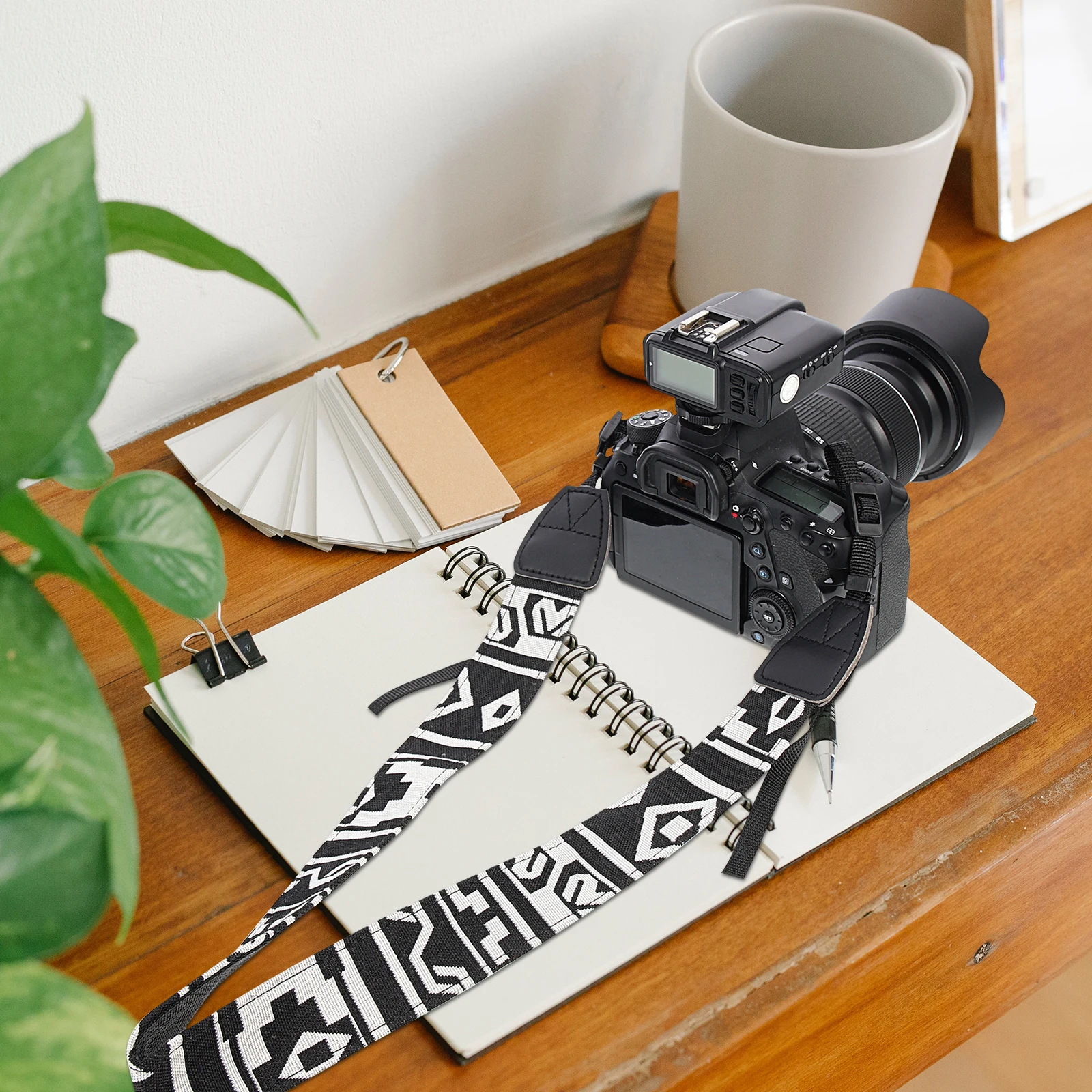 

2Pcs Camera Strap Adjustable Length Multifunctional Neck Crossbody for Dslr Mirrorless Fine Craftsmanship Camera Shoulder Strap